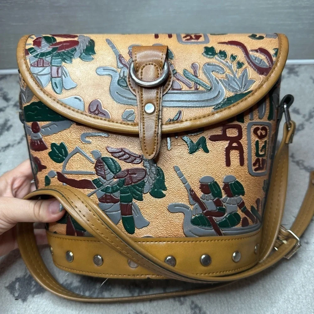 VTG PRINCESS Egyptian Hieroglyphics Tooled Leather Bucket Bag
